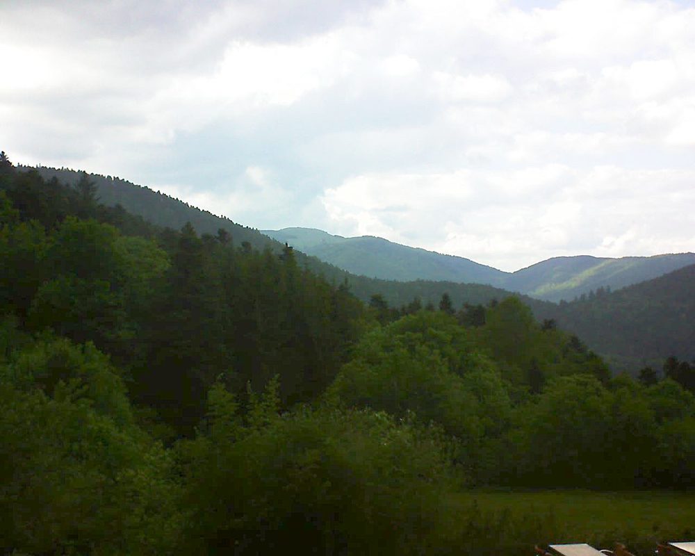 Le petit ballon vu depuis le Domaine Langmatt à Murbach le 29.05.2019 à 17:45 Le petit ballon (Alsace, Vosges) le 29.05.2019 à 17:45