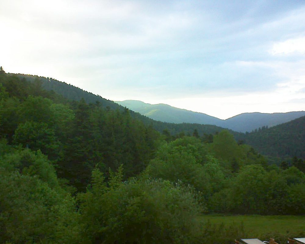 Le petit ballon vu depuis le Domaine Langmatt à Murbach le 29.05.2019 à 20:30 Le petit ballon (Alsace, Vosges) le 29.05.2019 à 20:30