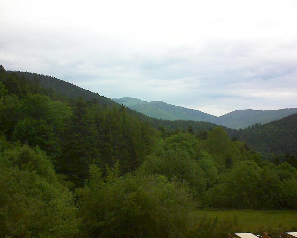 Le petit ballon vu depuis le Domaine Langmatt à Murbach le 30.05.2019 à 16:00 Le petit ballon (Alsace, Vosges) le 30.05.2019 à 16:00
