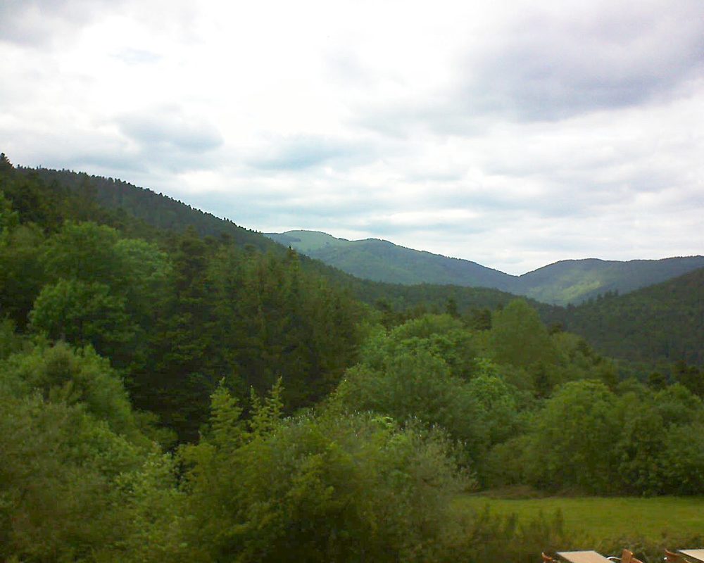 Le petit ballon vu depuis le Domaine Langmatt à Murbach le 30.05.2019 à 18:15 Le petit ballon (Alsace, Vosges) le 30.05.2019 à 18:15
