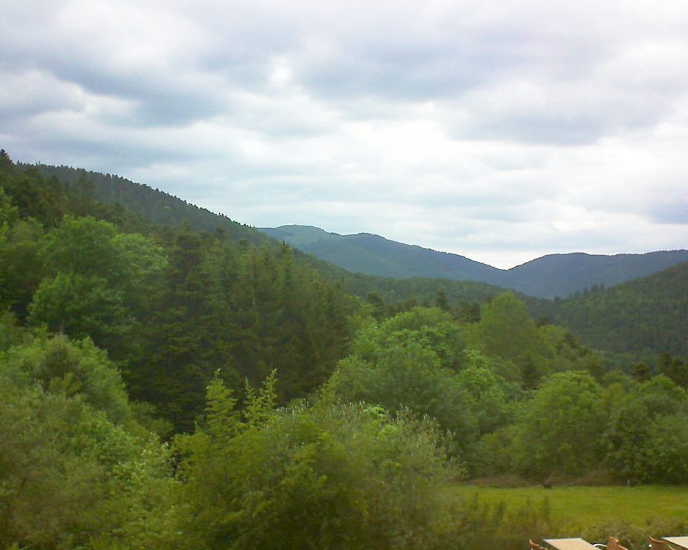 Le petit ballon vu depuis le Domaine Langmatt à Murbach le 30.05.2019 à 19:15 Le petit ballon (Alsace, Vosges) le 30.05.2019 à 19:15