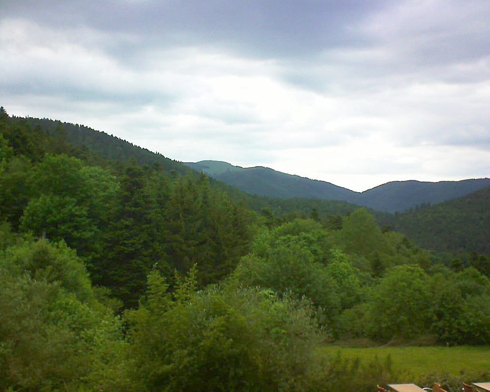 Le petit ballon vu depuis le Domaine Langmatt à Murbach le 30.05.2019 à 19:30 Le petit ballon (Alsace, Vosges) le 30.05.2019 à 19:30