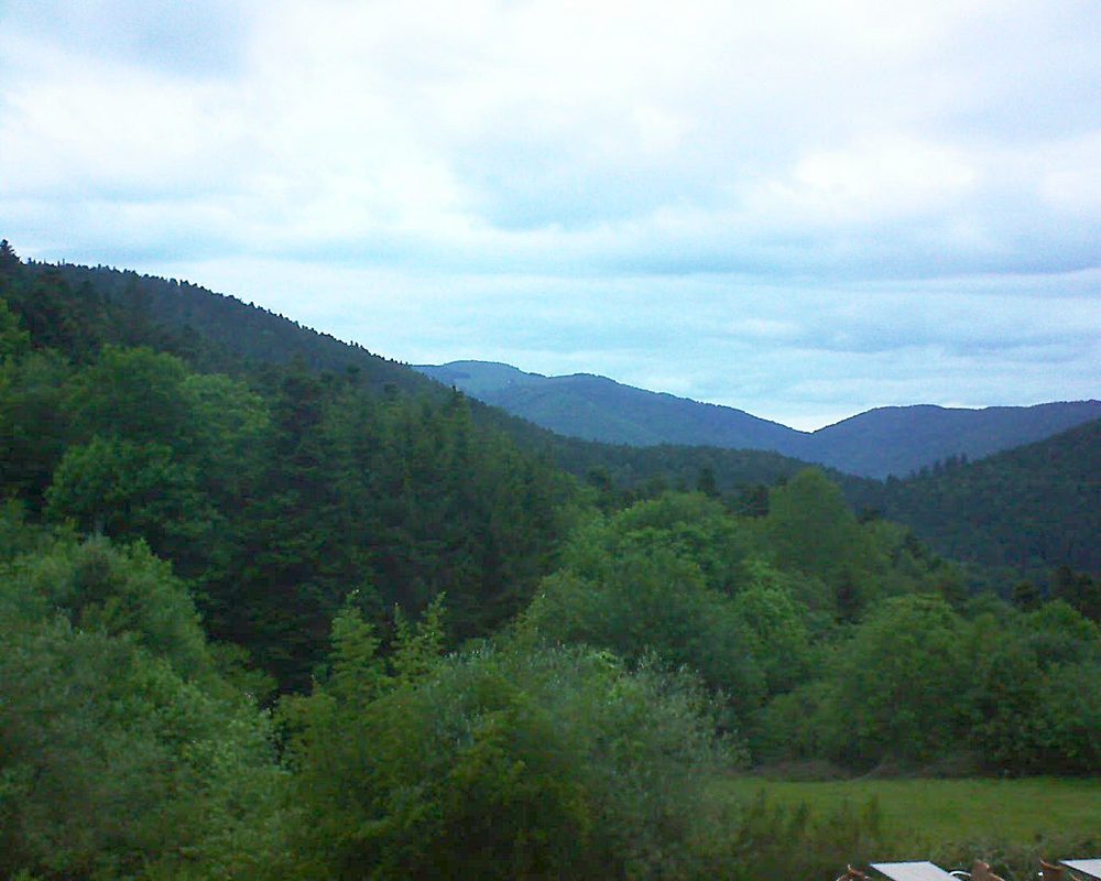 Le petit ballon vu depuis le Domaine Langmatt à Murbach le 30.05.2019 à 21:00 Le petit ballon (Alsace, Vosges) le 30.05.2019 à 21:00