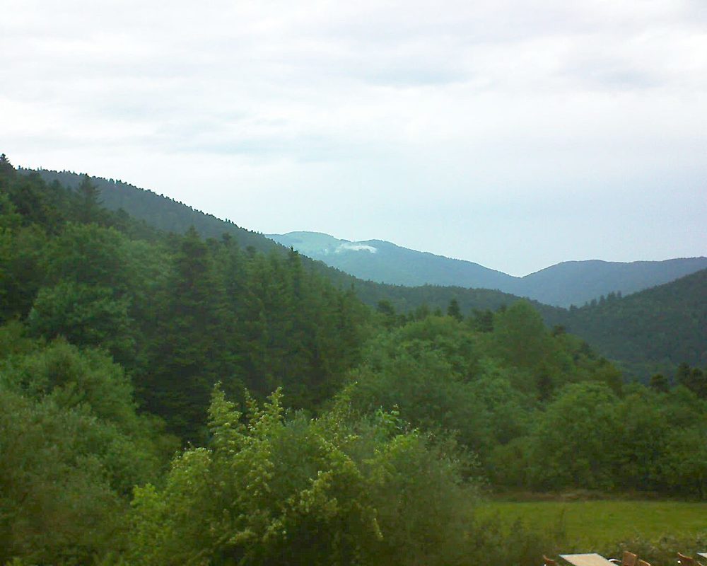 Le petit ballon vu depuis le Domaine Langmatt à Murbach le 09.06.2019 à 20:30 Le petit ballon (Alsace, Vosges) le 09.06.2019 à 20:30