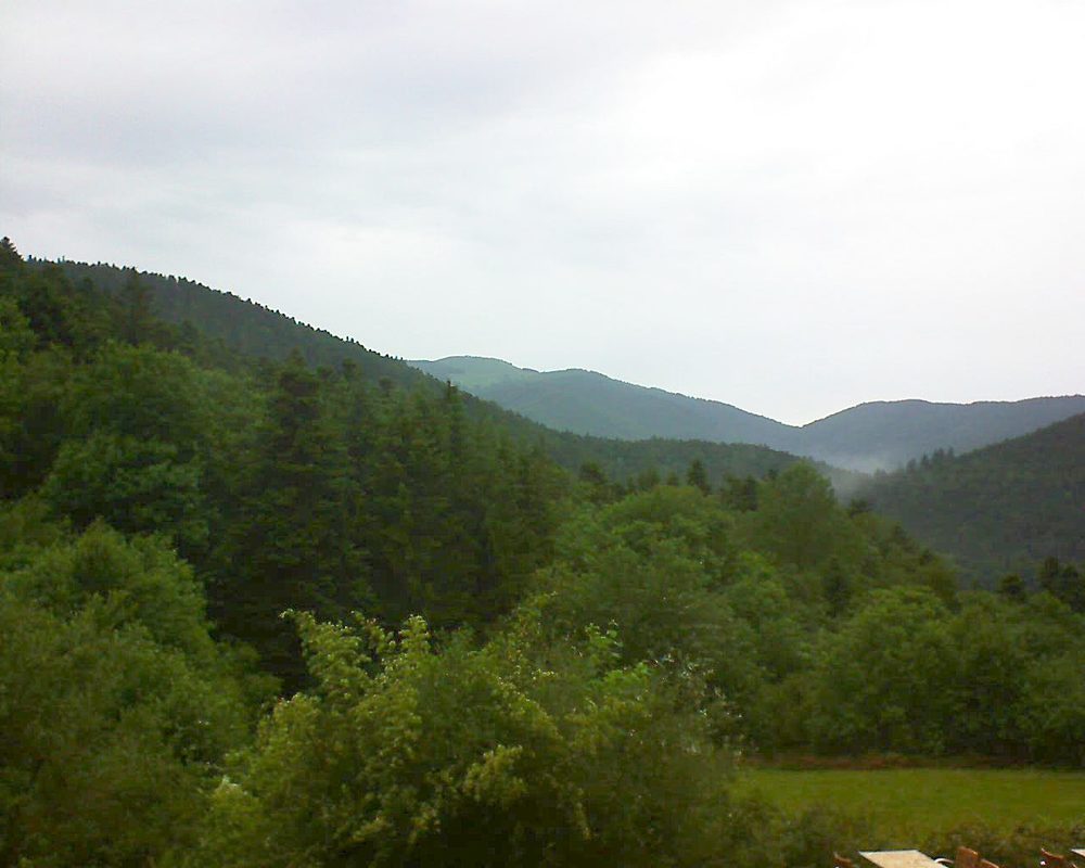 Le petit ballon vu depuis le Domaine Langmatt à Murbach le 10.06.2019 à 09:15 Le petit ballon (Alsace, Vosges) le 10.06.2019 à 09:15