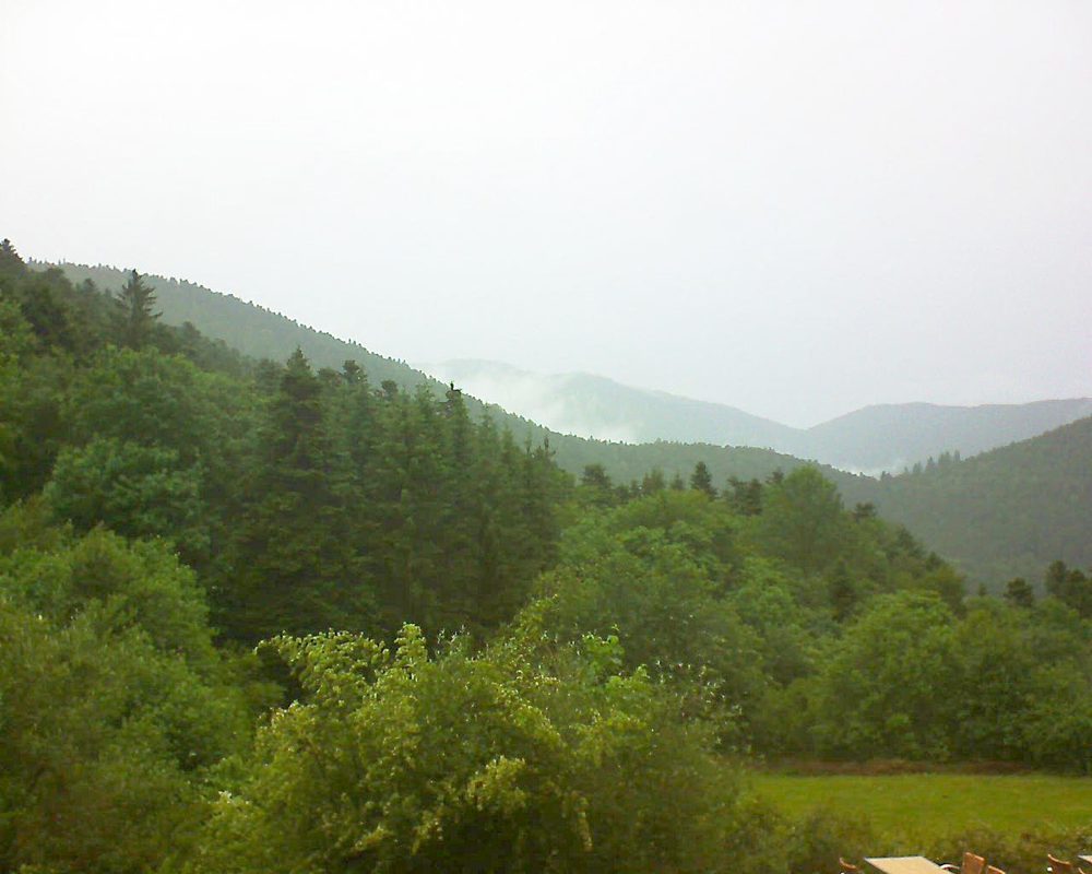 Le petit ballon vu depuis le Domaine Langmatt à Murbach le 10.06.2019 à 18:30 Le petit ballon (Alsace, Vosges) le 10.06.2019 à 18:30