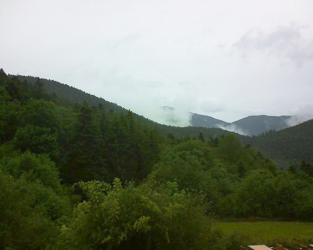 Le petit ballon vu depuis le Domaine Langmatt à Murbach le 10.06.2019 à 18:45 Le petit ballon (Alsace, Vosges) le 10.06.2019 à 18:45