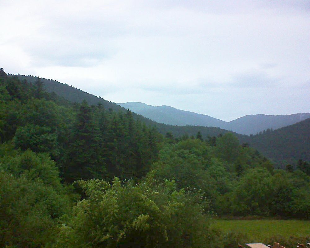 Le petit ballon vu depuis le Domaine Langmatt à Murbach le 10.06.2019 à 20:45 Le petit ballon (Alsace, Vosges) le 10.06.2019 à 20:45