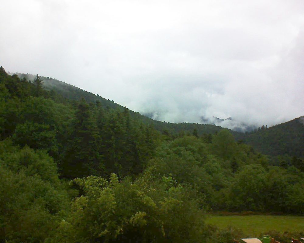 Le petit ballon vu depuis le Domaine Langmatt à Murbach le 11.06.2019 à 11:30 Le petit ballon (Alsace, Vosges) le 11.06.2019 à 11:30