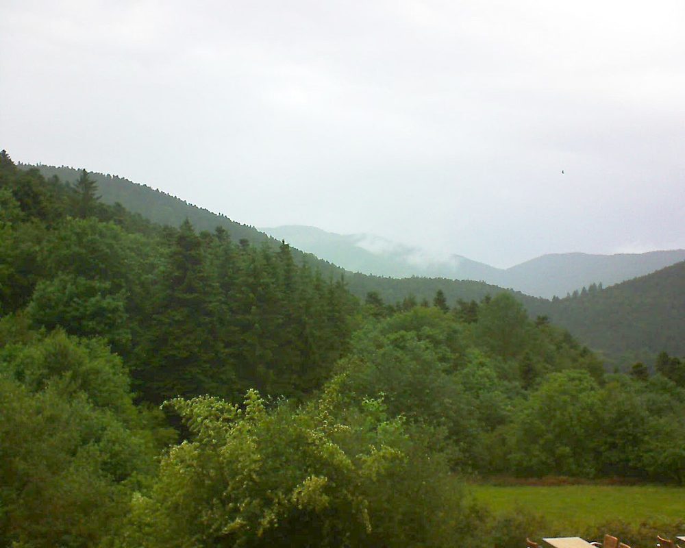 Le petit ballon vu depuis le Domaine Langmatt à Murbach le 12.06.2019 à 09:00 Le petit ballon (Alsace, Vosges) le 12.06.2019 à 09:00