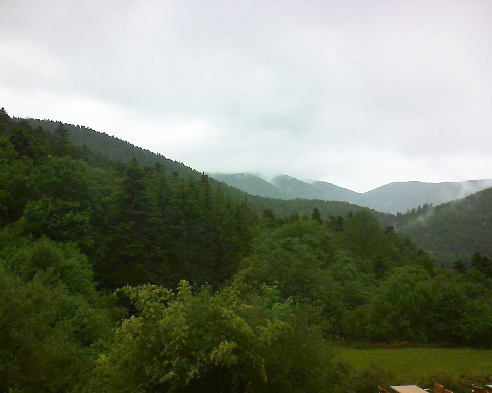 Le petit ballon vu depuis le Domaine Langmatt à Murbach le 12.06.2019 à 09:30 Le petit ballon (Alsace, Vosges) le 12.06.2019 à 09:30