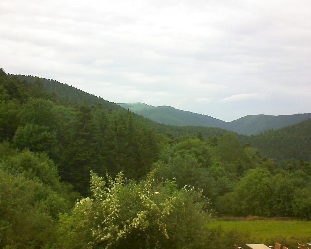 Le petit ballon vu depuis le Domaine Langmatt à Murbach le 14.06.2019 à 17:45 Le petit ballon (Alsace, Vosges) le 14.06.2019 à 17:45