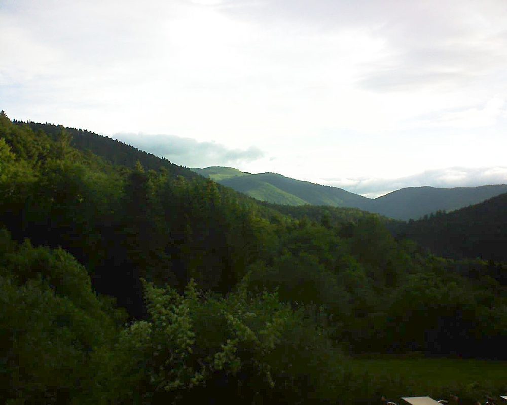 Le petit ballon vu depuis le Domaine Langmatt à Murbach le 15.06.2019 à 06:45 Le petit ballon (Alsace, Vosges) le 15.06.2019 à 06:45