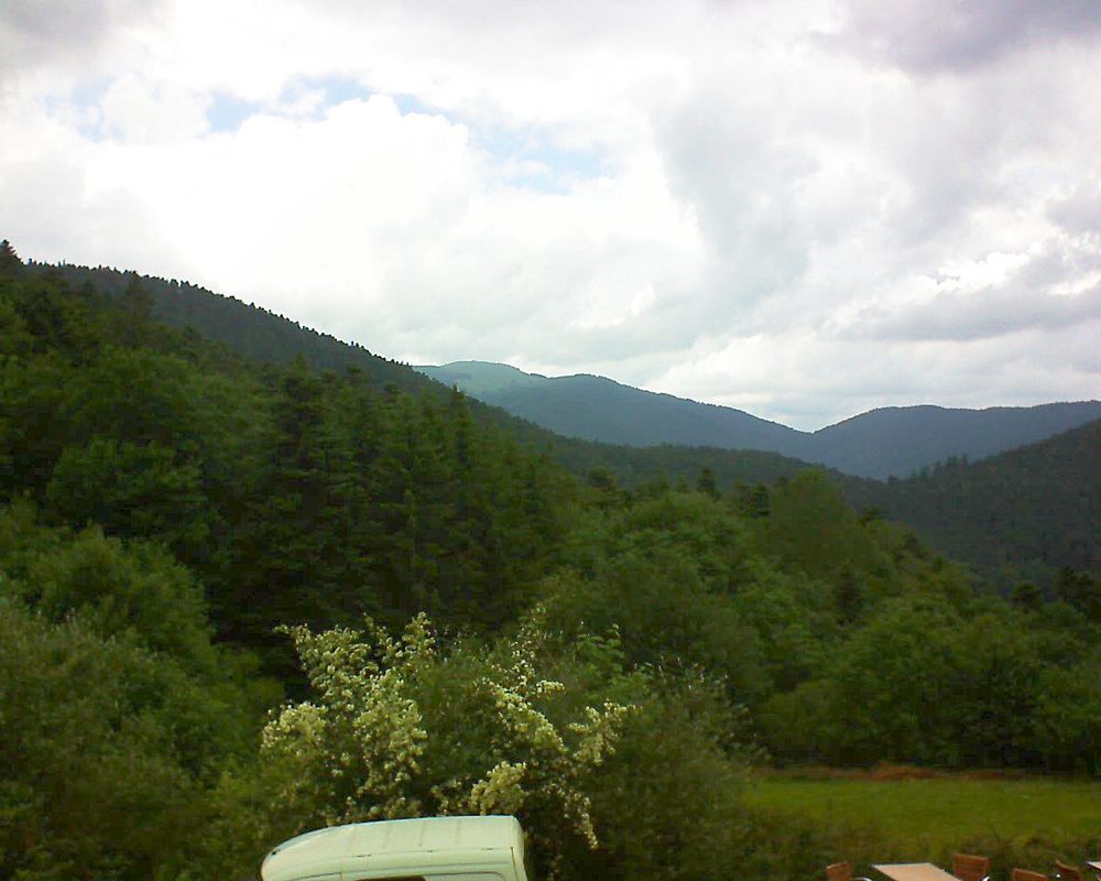 Le petit ballon vu depuis le Domaine Langmatt à Murbach le 16.06.2019 à 16:00 Le petit ballon (Alsace, Vosges) le 16.06.2019 à 16:00