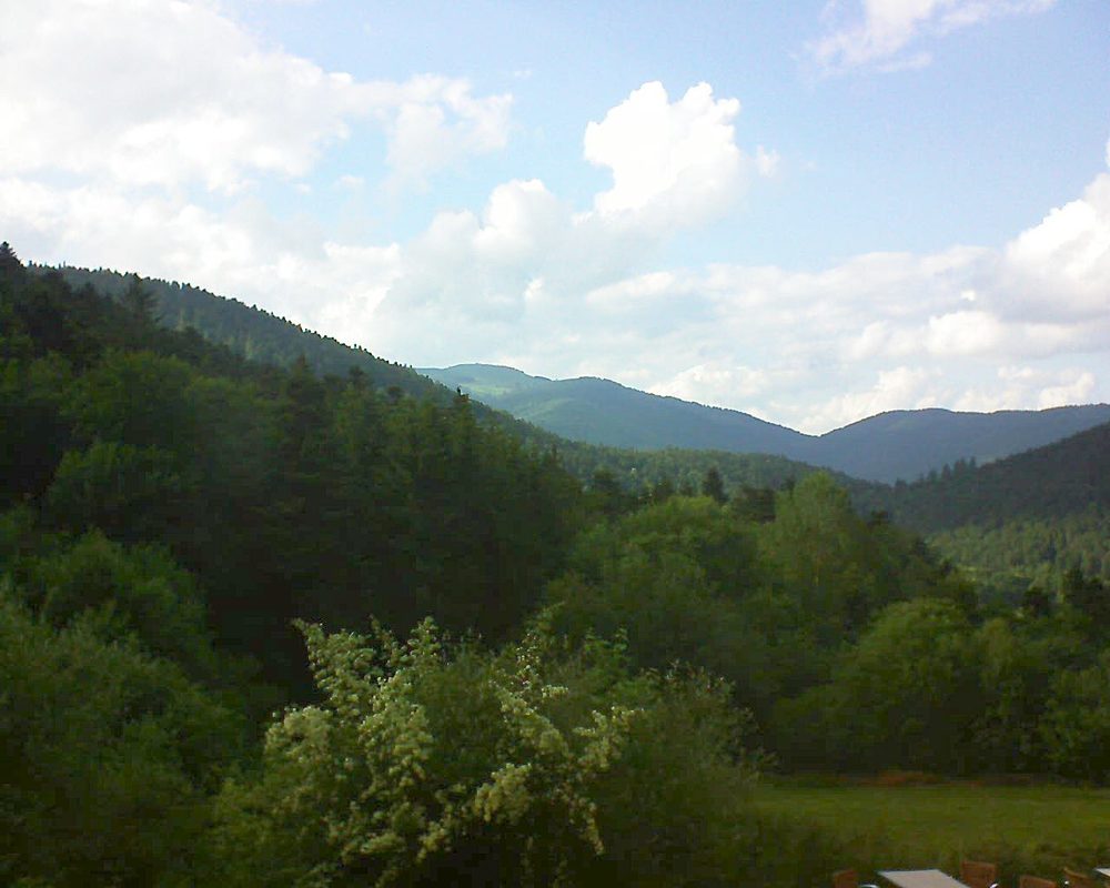 Le petit ballon vu depuis le Domaine Langmatt à Murbach le 16.06.2019 à 18:30 Le petit ballon (Alsace, Vosges) le 16.06.2019 à 18:30
