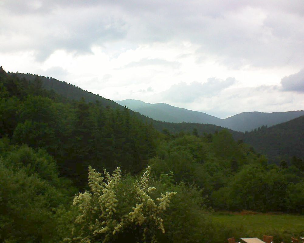 Le petit ballon vu depuis le Domaine Langmatt à Murbach le 21.06.2019 à 14:00 Le petit ballon (Alsace, Vosges) le 21.06.2019 à 14:00