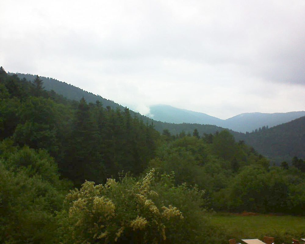Le petit ballon vu depuis le Domaine Langmatt à Murbach le 22.06.2019 à 10:00 Le petit ballon (Alsace, Vosges) le 22.06.2019 à 10:00