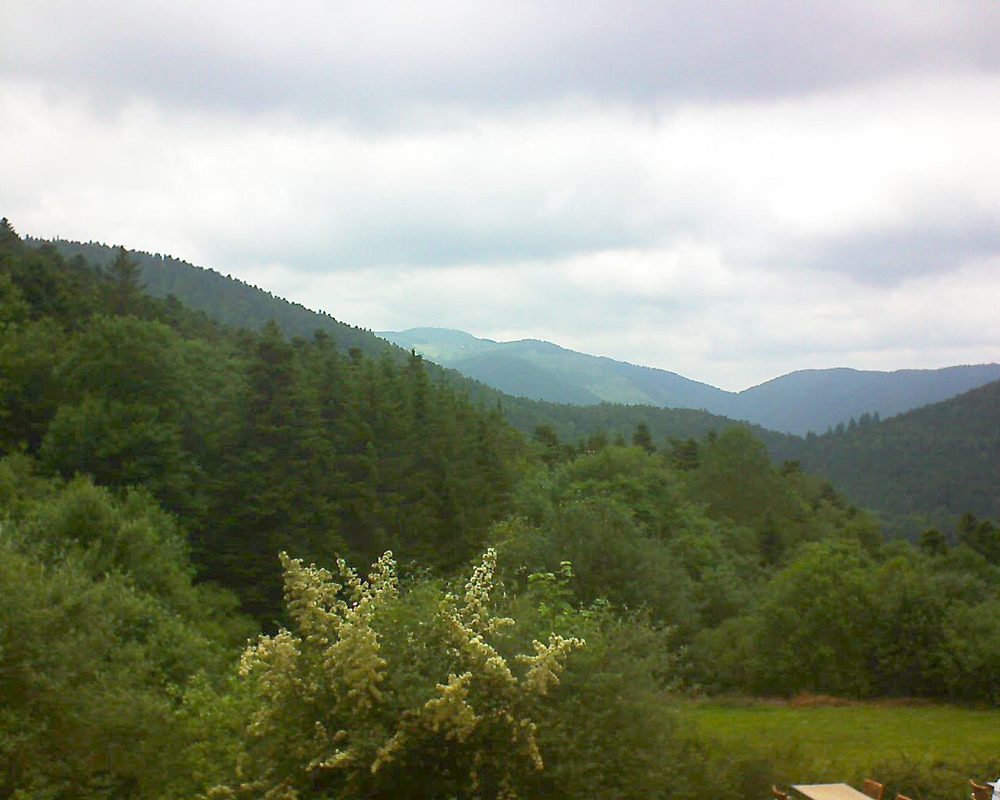 Le petit ballon vu depuis le Domaine Langmatt à Murbach le 23.06.2019 à 14:00 Le petit ballon (Alsace, Vosges) le 23.06.2019 à 14:00