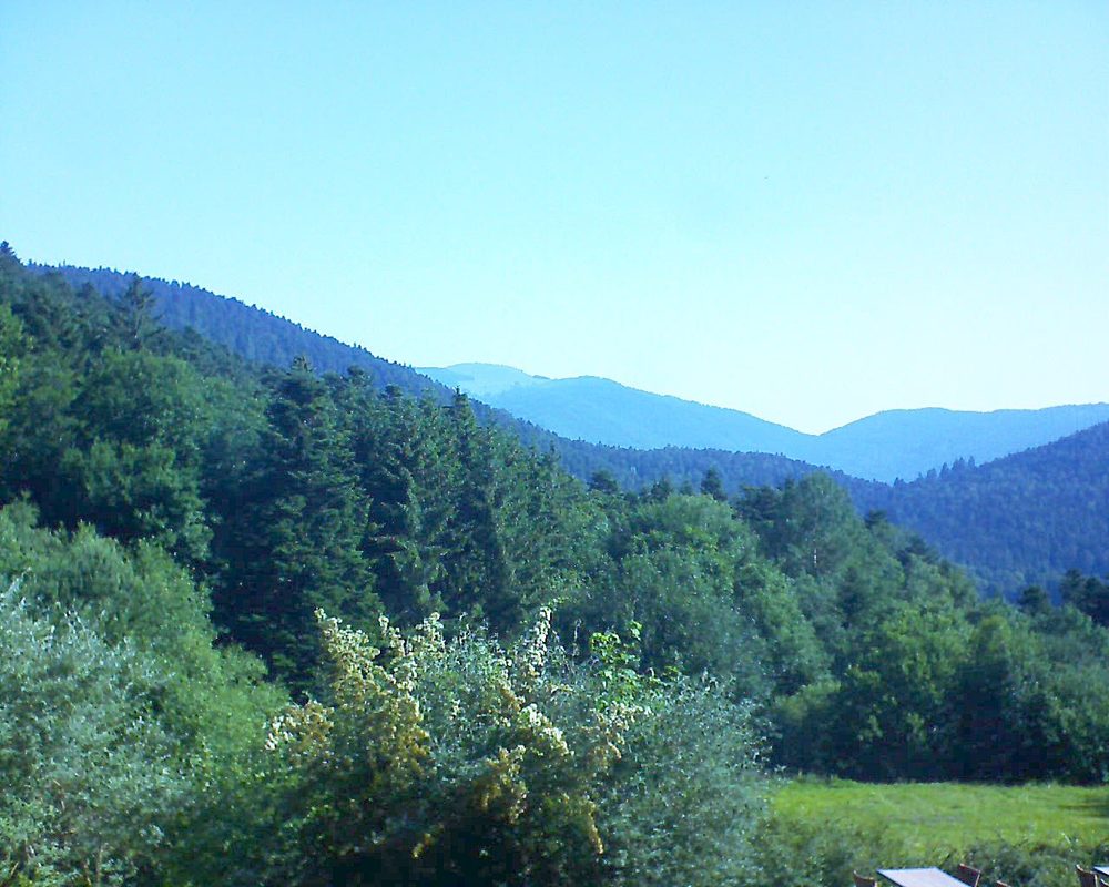 Le petit ballon vu depuis le Domaine Langmatt à Murbach le 26.06.2019 à 09:15 Le petit ballon (Alsace, Vosges) le 26.06.2019 à 09:15