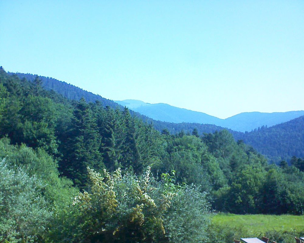 Le petit ballon vu depuis le Domaine Langmatt à Murbach le 26.06.2019 à 09:30 Le petit ballon (Alsace, Vosges) le 26.06.2019 à 09:30
