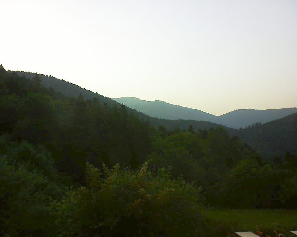 Le petit ballon vu depuis le Domaine Langmatt à Murbach le 26.06.2019 à 20:45 Le petit ballon (Alsace, Vosges) le 26.06.2019 à 20:45