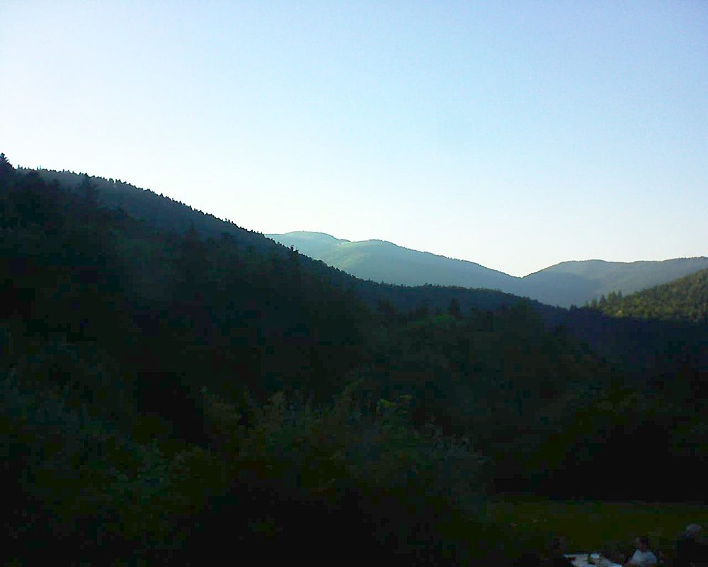 Le petit ballon vu depuis le Domaine Langmatt à Murbach le 29.06.2019 à 20:15 Le petit ballon (Alsace, Vosges) le 29.06.2019 à 20:15