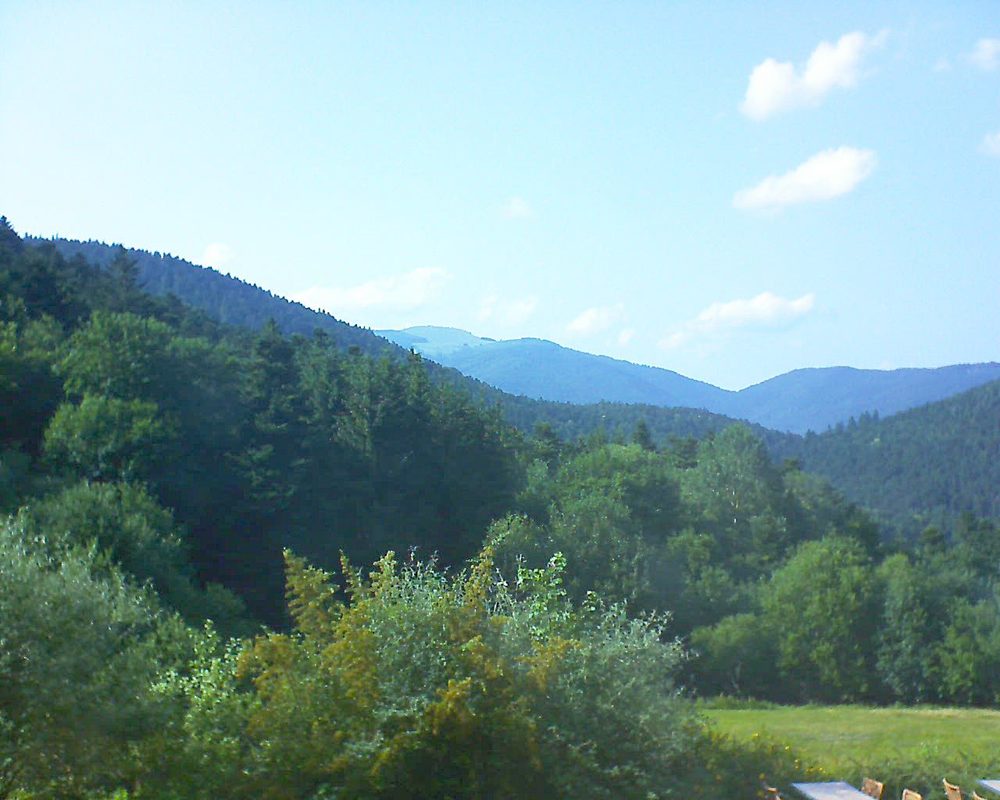 Le petit ballon vu depuis le Domaine Langmatt à Murbach le 01.07.2019 à 17:45 Le petit ballon (Alsace, Vosges) le 01.07.2019 à 17:45