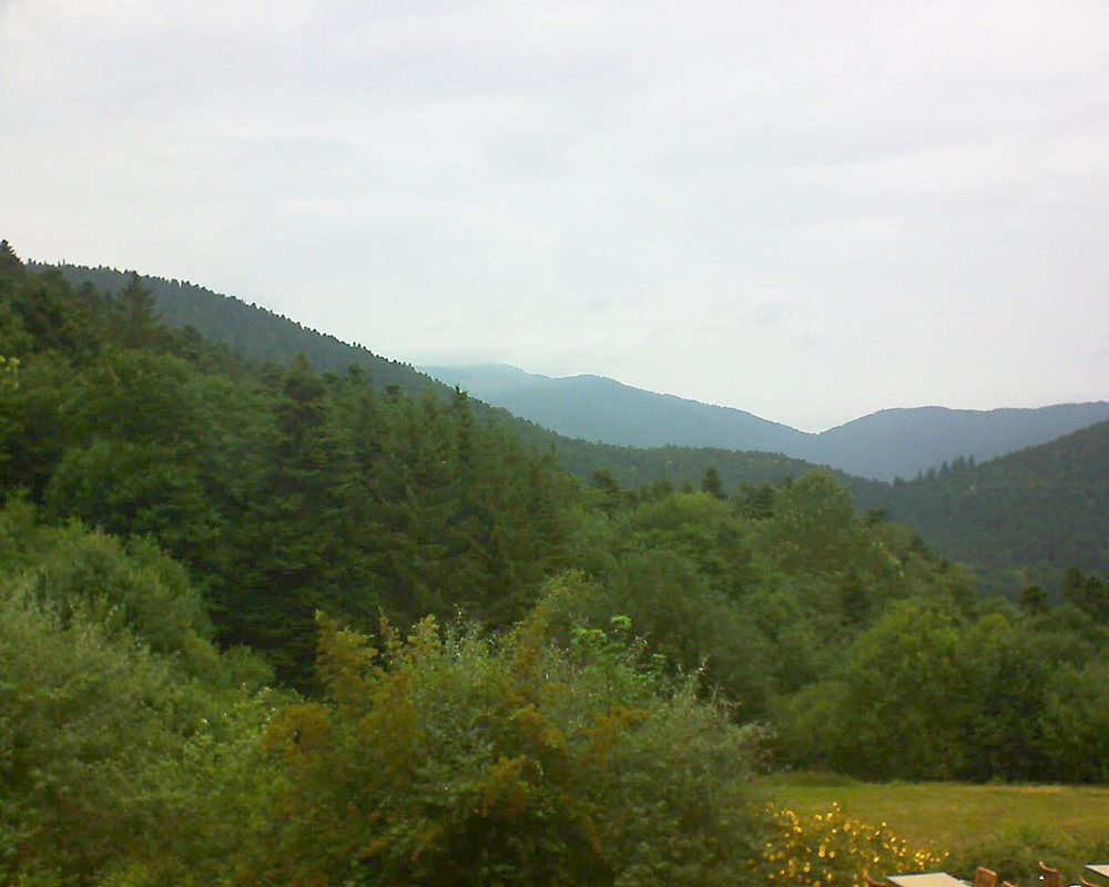Le petit ballon vu depuis le Domaine Langmatt à Murbach le 08.07.2019 à 15:00 Le petit ballon (Alsace, Vosges) le 08.07.2019 à 15:00