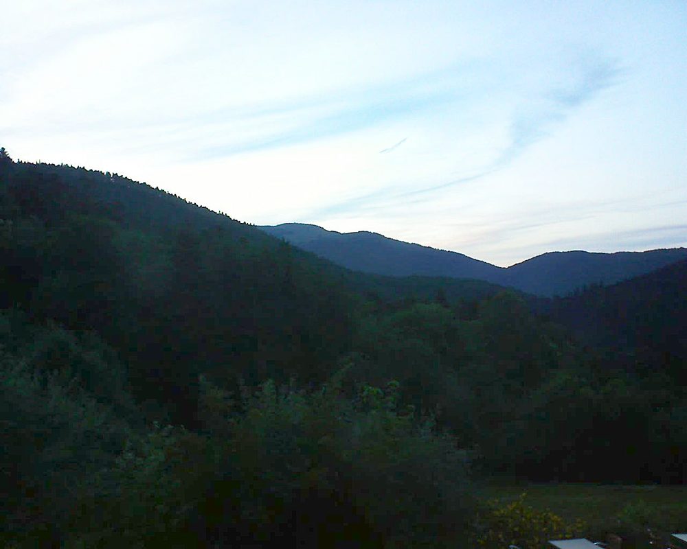 Le petit ballon vu depuis le Domaine Langmatt à Murbach le 10.07.2019 à 21:30 Le petit ballon (Alsace, Vosges) le 10.07.2019 à 21:30