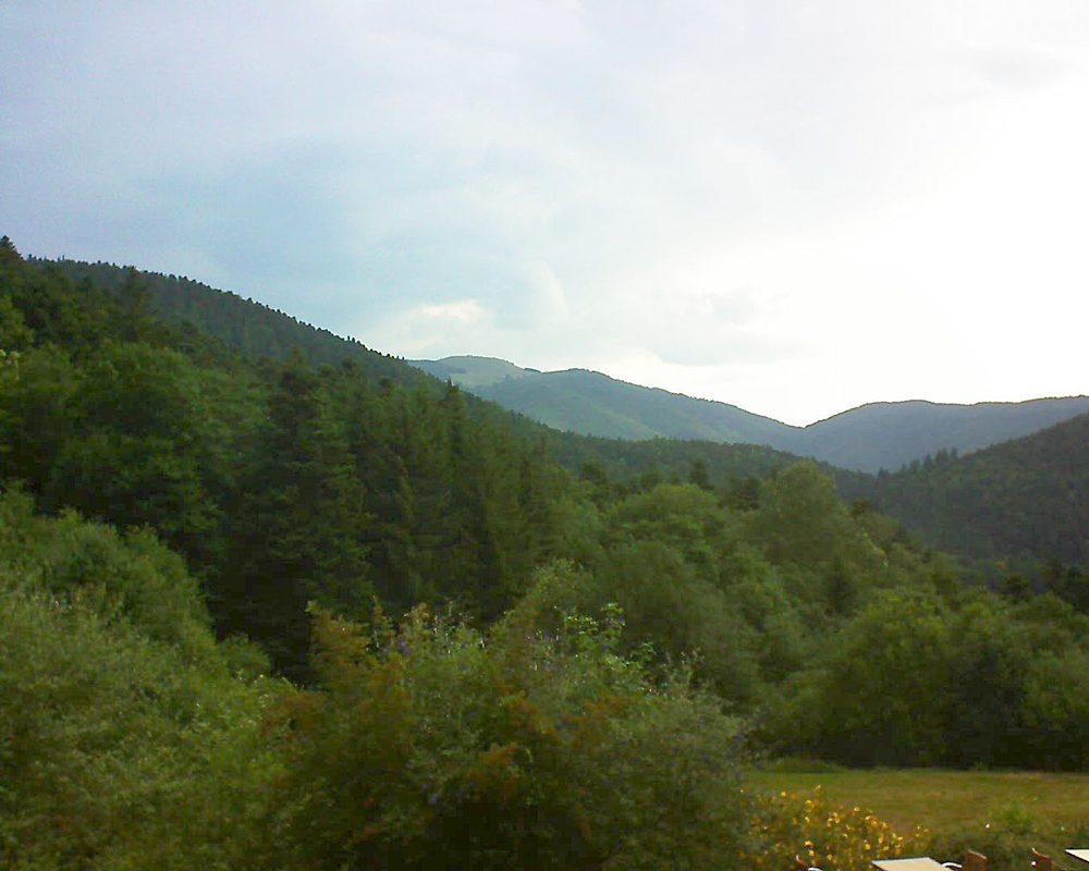Le petit ballon vu depuis le Domaine Langmatt à Murbach le 12.07.2019 à 07:15 Le petit ballon (Alsace, Vosges) le 12.07.2019 à 07:15
