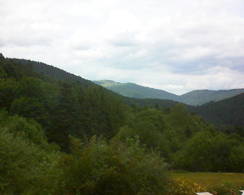 Le petit ballon vu depuis le Domaine Langmatt à Murbach le 13.07.2019 à 14:00 Le petit ballon (Alsace, Vosges) le 13.07.2019 à 14:00