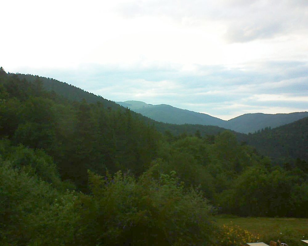 Le petit ballon vu depuis le Domaine Langmatt à Murbach le 13.07.2019 à 20:45 Le petit ballon (Alsace, Vosges) le 13.07.2019 à 20:45