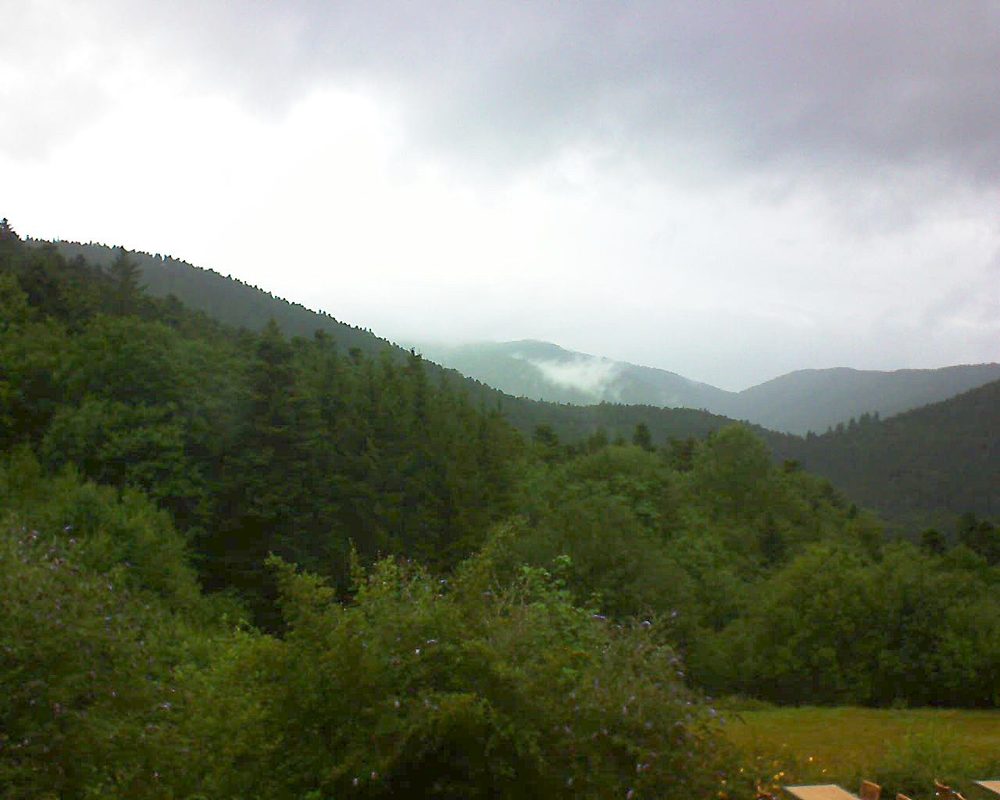Le petit ballon vu depuis le Domaine Langmatt à Murbach le 28.07.2019 à 14:15 Le petit ballon (Alsace, Vosges) le 28.07.2019 à 14:15
