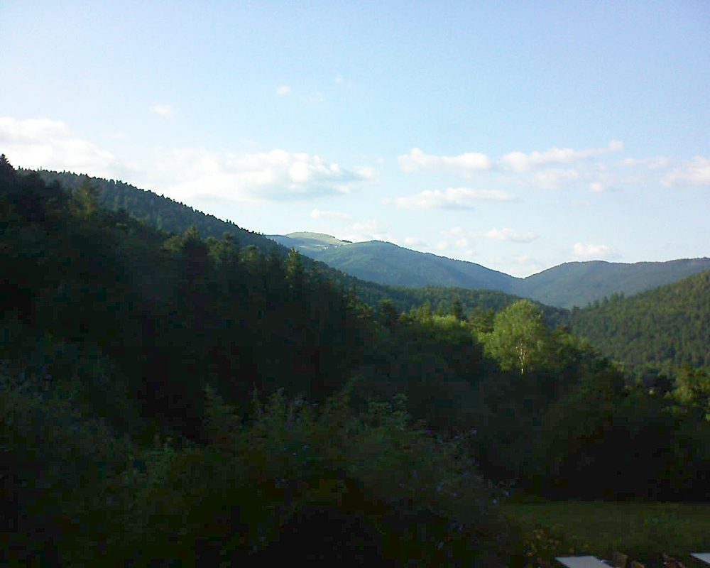 Le petit ballon vu depuis le Domaine Langmatt à Murbach le 29.07.2019 à 18:45 Le petit ballon (Alsace, Vosges) le 29.07.2019 à 18:45