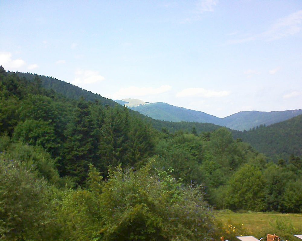 Le petit ballon vu depuis le Domaine Langmatt à Murbach le 04.08.2019 à 15:00 Le petit ballon (Alsace, Vosges) le 04.08.2019 à 15:00