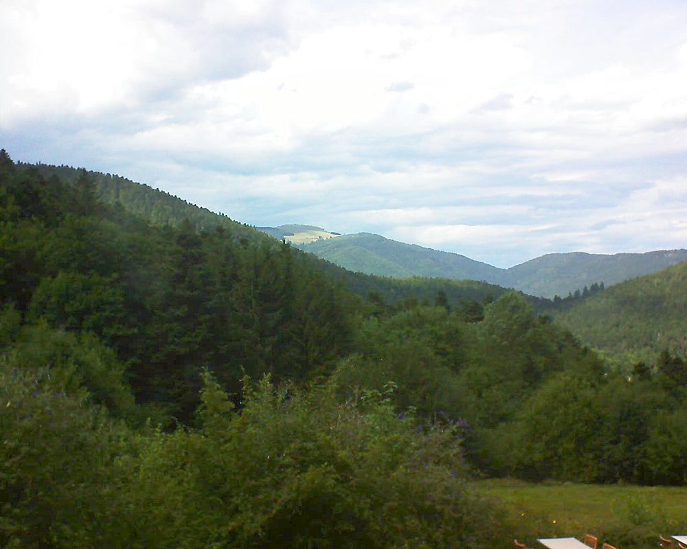 Le petit ballon vu depuis le Domaine Langmatt à Murbach le 09.08.2019 à 15:15 Le petit ballon (Alsace, Vosges) le 09.08.2019 à 15:15