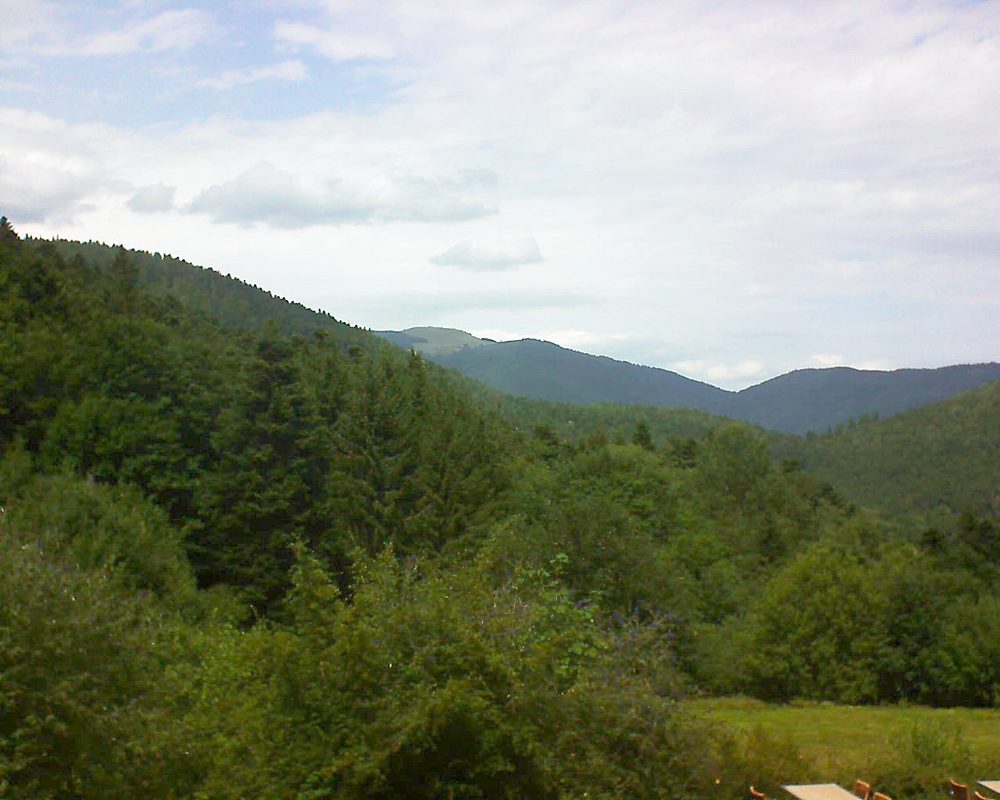 Le petit ballon vu depuis le Domaine Langmatt à Murbach le 11.08.2019 à 14:00 Le petit ballon (Alsace, Vosges) le 11.08.2019 à 14:00
