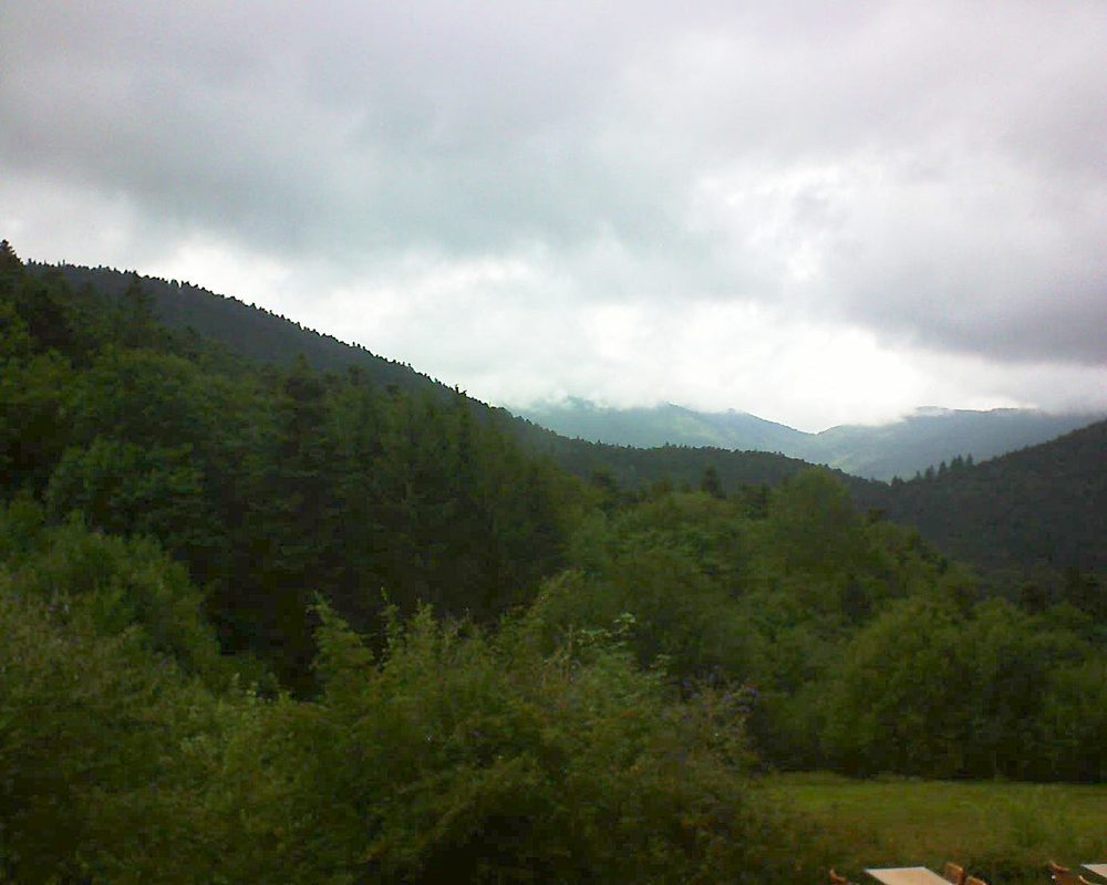Le petit ballon vu depuis le Domaine Langmatt à Murbach le 12.08.2019 à 14:15 Le petit ballon (Alsace, Vosges) le 12.08.2019 à 14:15