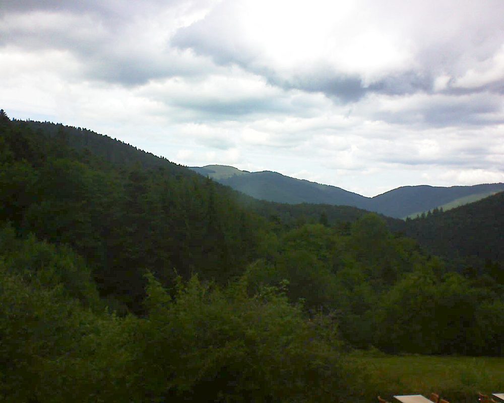 Le petit ballon vu depuis le Domaine Langmatt à Murbach le 13.08.2019 à 15:15 Le petit ballon (Alsace, Vosges) le 13.08.2019 à 15:15