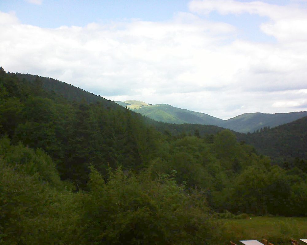 Le petit ballon vu depuis le Domaine Langmatt à Murbach le 14.08.2019 à 12:15 Le petit ballon (Alsace, Vosges) le 14.08.2019 à 12:15