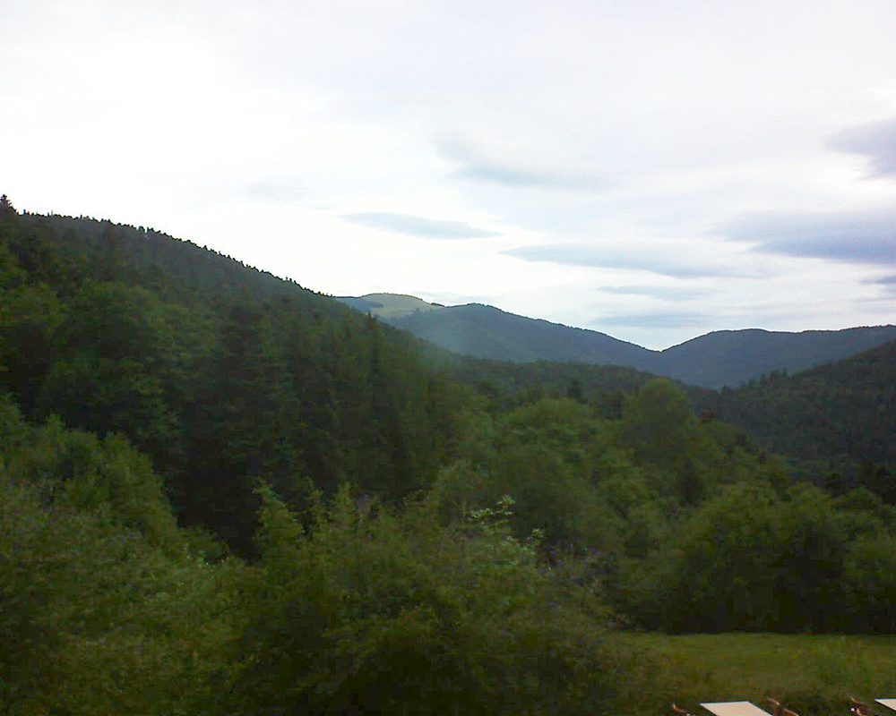 Le petit ballon vu depuis le Domaine Langmatt à Murbach le 15.08.2019 à 07:15 Le petit ballon (Alsace, Vosges) le 15.08.2019 à 07:15