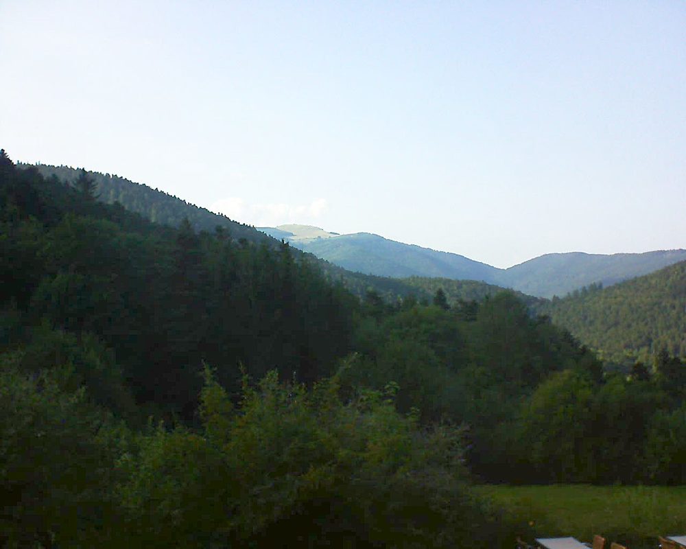 Le petit ballon vu depuis le Domaine Langmatt à Murbach le 25.08.2019 à 18:15 Le petit ballon (Alsace, Vosges) le 25.08.2019 à 18:15