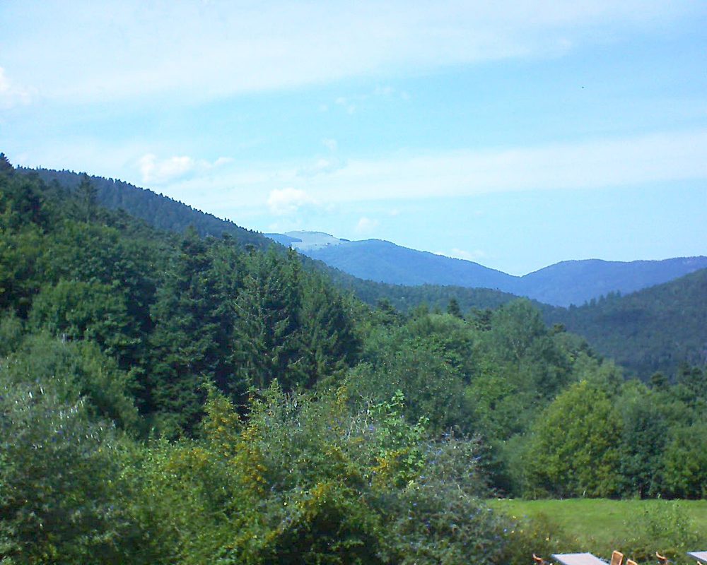 Le petit ballon vu depuis le Domaine Langmatt à Murbach le 27.08.2019 à 15:00 Le petit ballon (Alsace, Vosges) le 27.08.2019 à 15:00