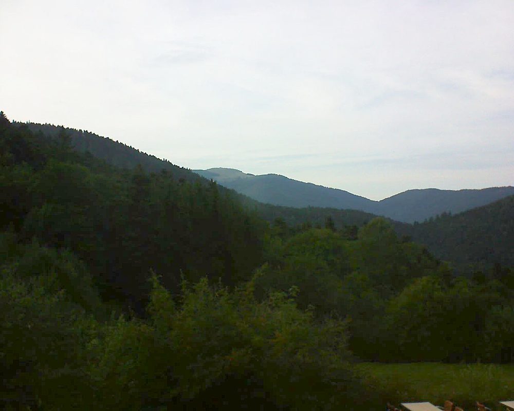 Le petit ballon vu depuis le Domaine Langmatt à Murbach le 27.08.2019 à 19:15 Le petit ballon (Alsace, Vosges) le 27.08.2019 à 19:15