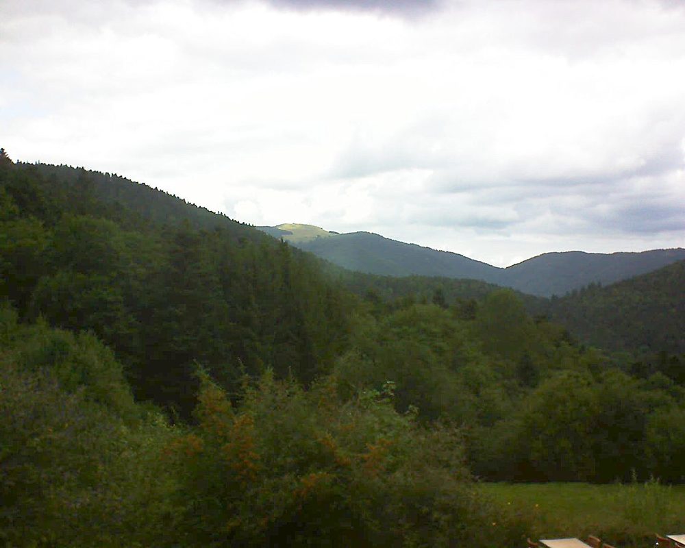 Le petit ballon vu depuis le Domaine Langmatt à Murbach le 05.09.2019 à 15:00 Le petit ballon (Alsace, Vosges) le 05.09.2019 à 15:00