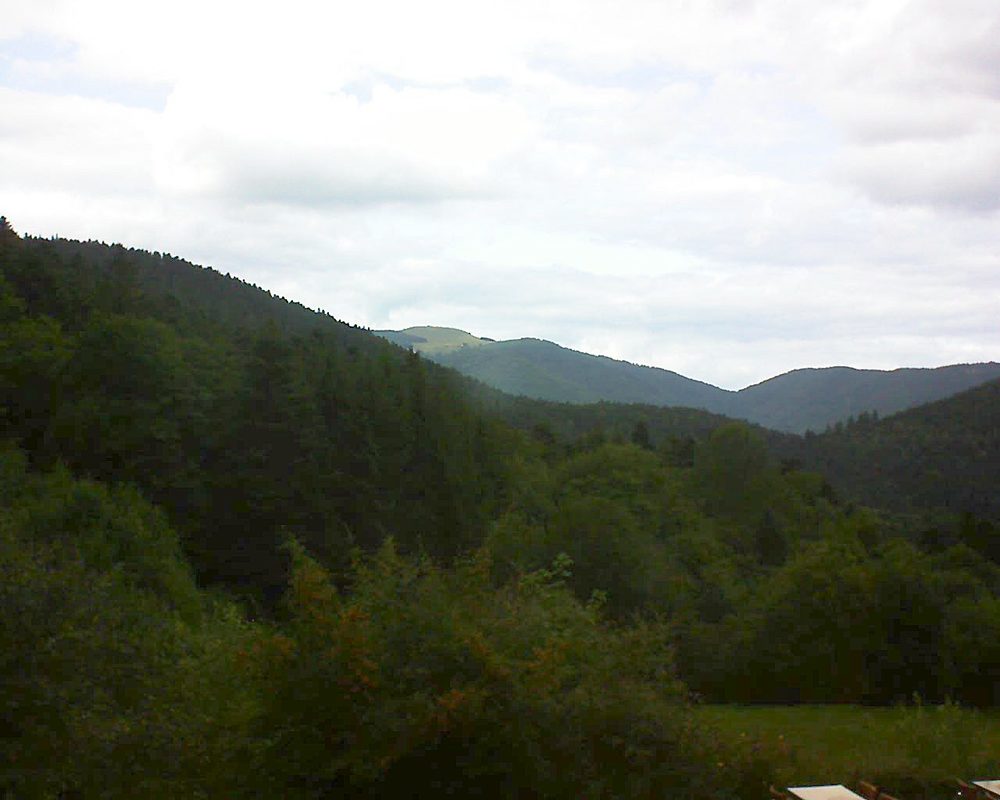 Le petit ballon vu depuis le Domaine Langmatt à Murbach le 05.09.2019 à 15:30 Le petit ballon (Alsace, Vosges) le 05.09.2019 à 15:30
