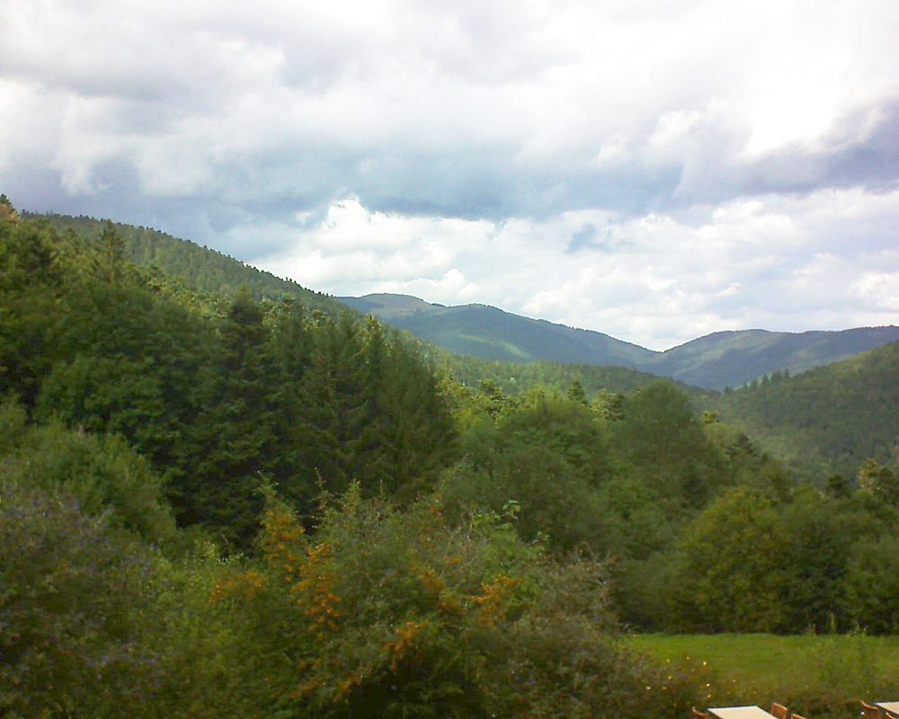 Le petit ballon vu depuis le Domaine Langmatt à Murbach le 07.09.2019 à 14:30 Le petit ballon (Alsace, Vosges) le 07.09.2019 à 14:30