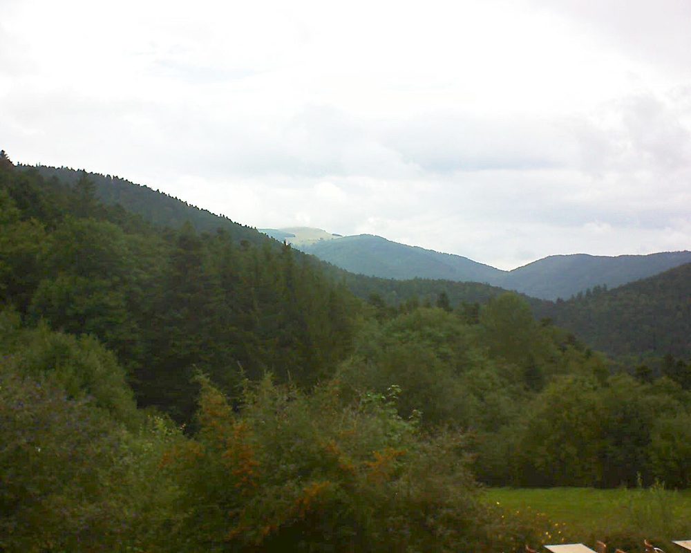 Le petit ballon vu depuis le Domaine Langmatt à Murbach le 08.09.2019 à 15:00 Le petit ballon (Alsace, Vosges) le 08.09.2019 à 15:00