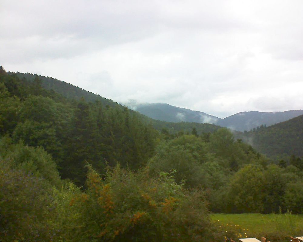 Le petit ballon vu depuis le Domaine Langmatt à Murbach le 09.09.2019 à 14:15 Le petit ballon (Alsace, Vosges) le 09.09.2019 à 14:15
