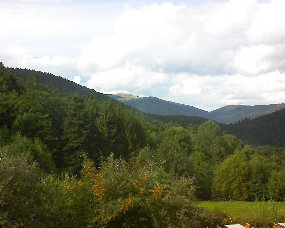 Le petit ballon vu depuis le Domaine Langmatt à Murbach le 09.09.2019 à 16:15 Le petit ballon (Alsace, Vosges) le 09.09.2019 à 16:15